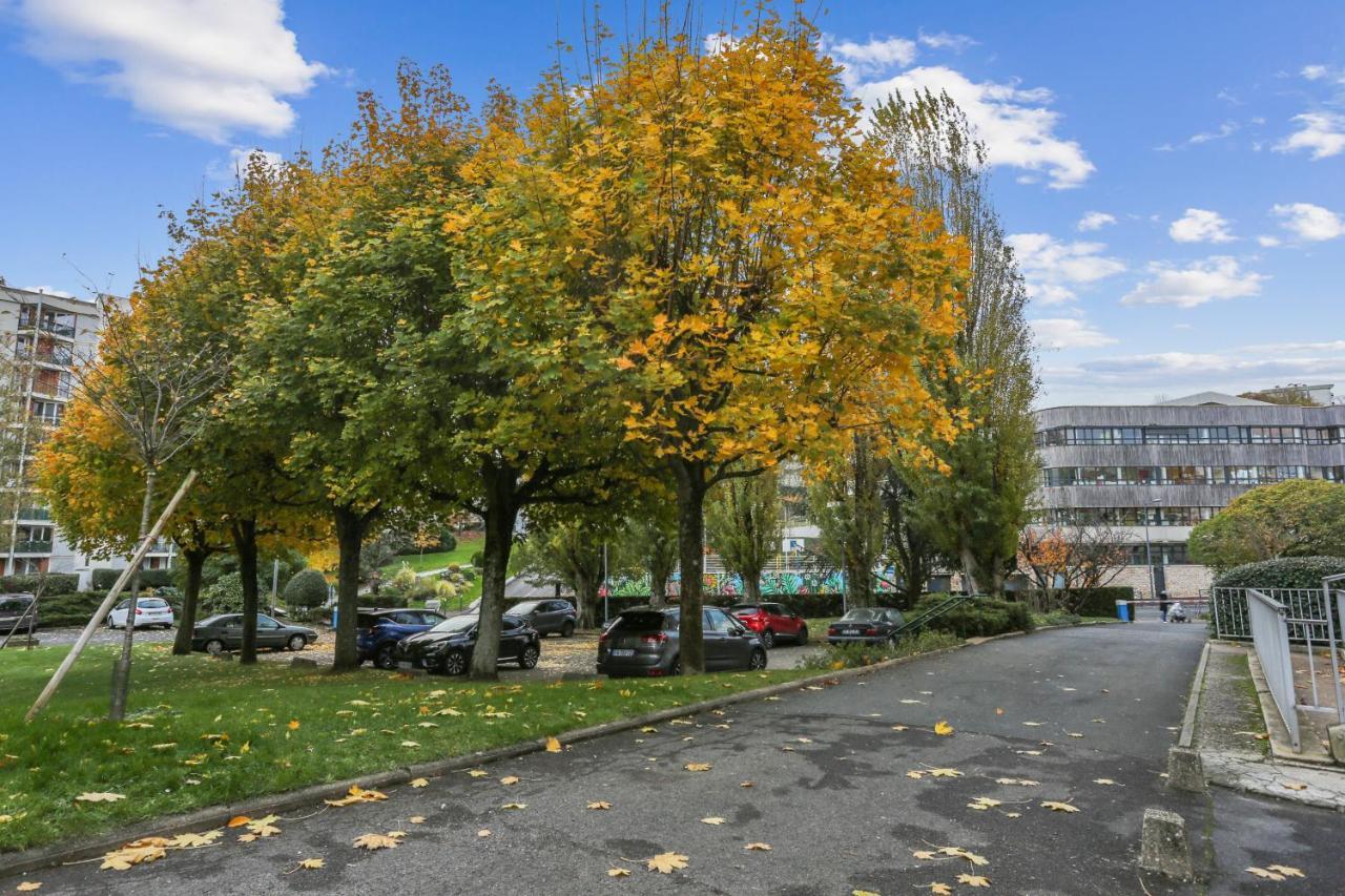 Chic Apart With Parking Διαμέρισμα Σαβίλ Εξωτερικό φωτογραφία